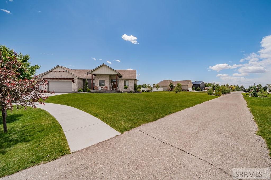 1101 Castle Pines Road Rexburg, ID 83440 - Photo 9 of 54