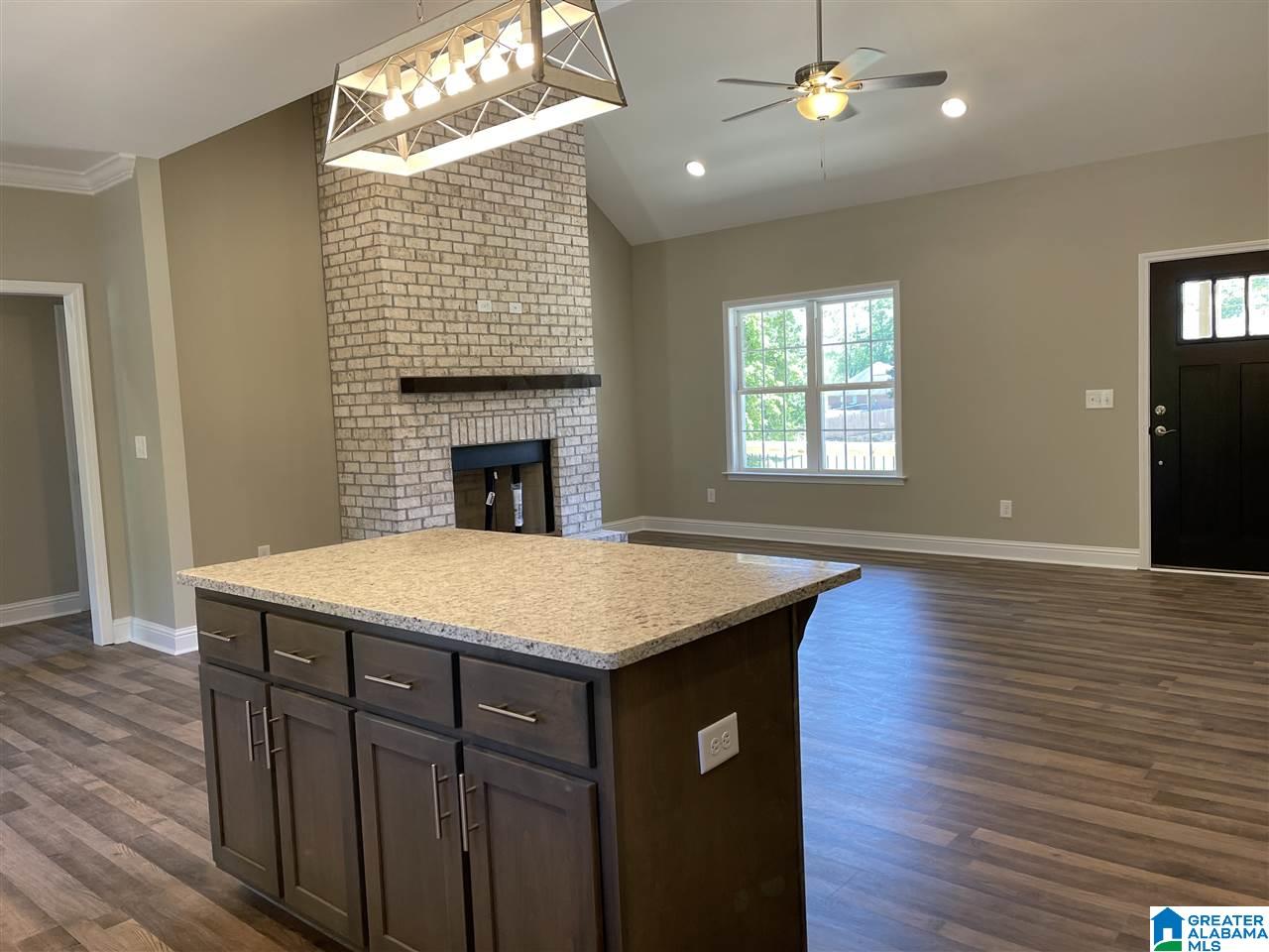 924 Frances Circle Clanton, AL 35045 - Photo 5 of 34