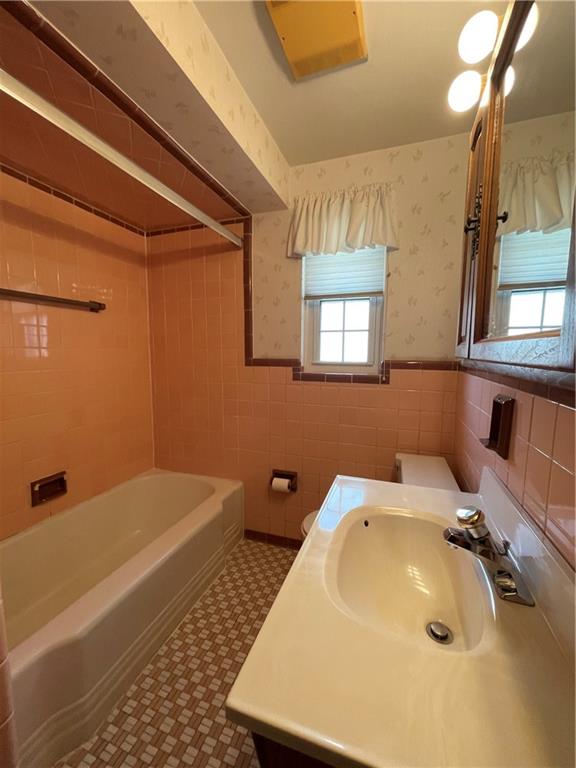 424 Beverly Road Pittsburgh, PA 15216 - Photo 18 of 24 Gallery Image 18