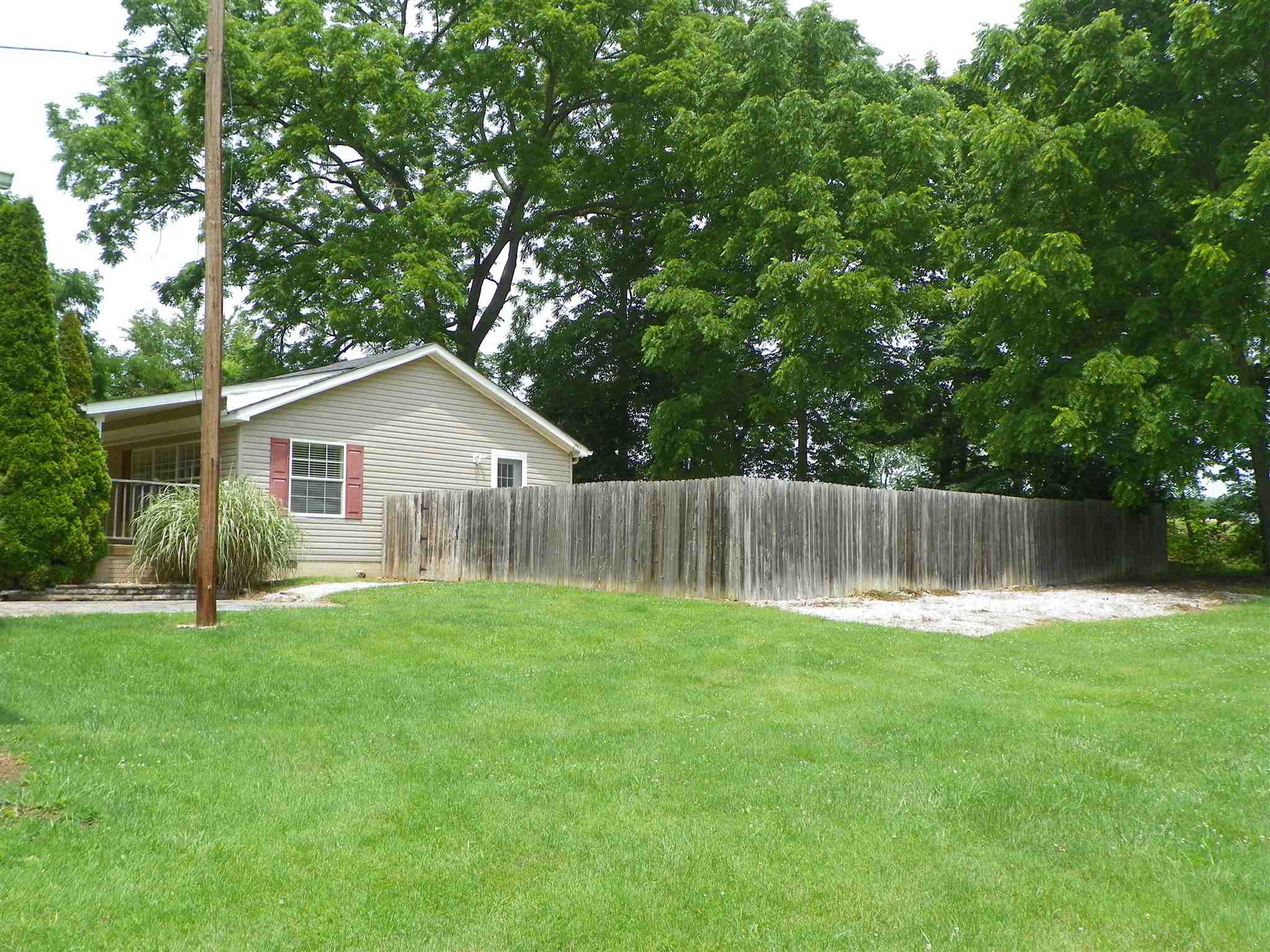 48 Gas Line Road Springville, IN 47462 - Photo 5 of 33 Gallery Image 5