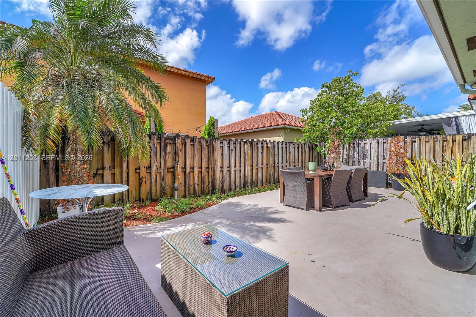 16266 Southwest 54th Terrace Miami, FL 33185 - Photo 11 of 26