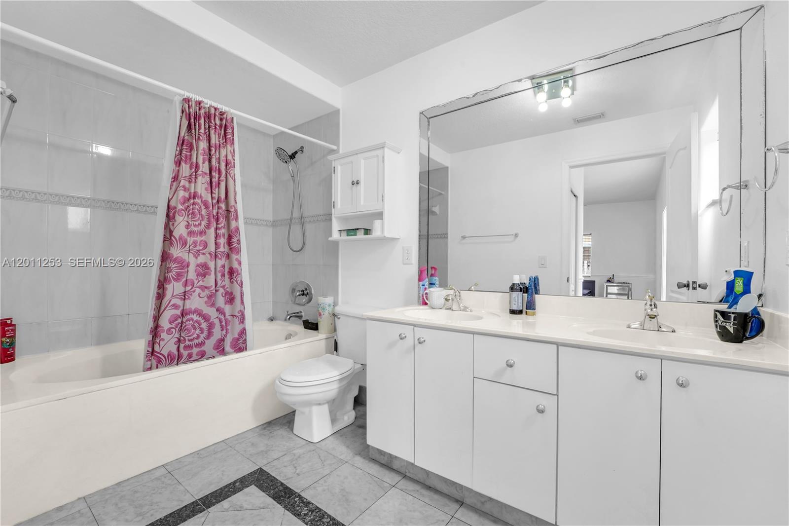 16266 Southwest 54th Terrace Miami, FL 33185 - Photo 23 of 26
