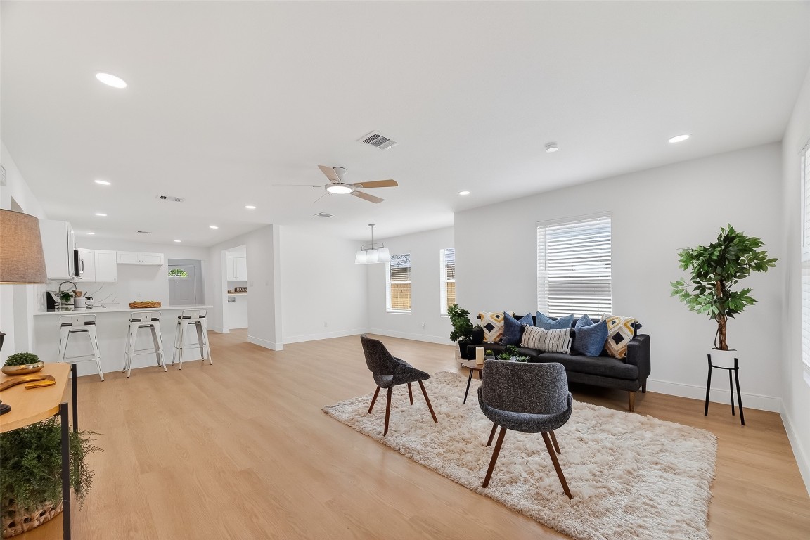 6622 Moss Rose Street Houston, TX 77087 - Photo 5 of 40