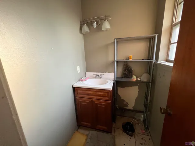 $30,000 | 4956 Bawell Street, Baton Rouge, LA 70808