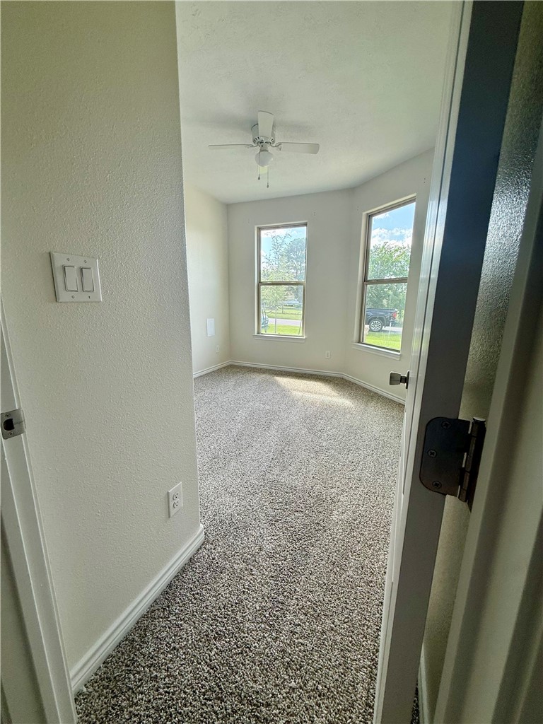 3677 Rabbit Lane Bryan, TX 77808 - Photo 7 of 30