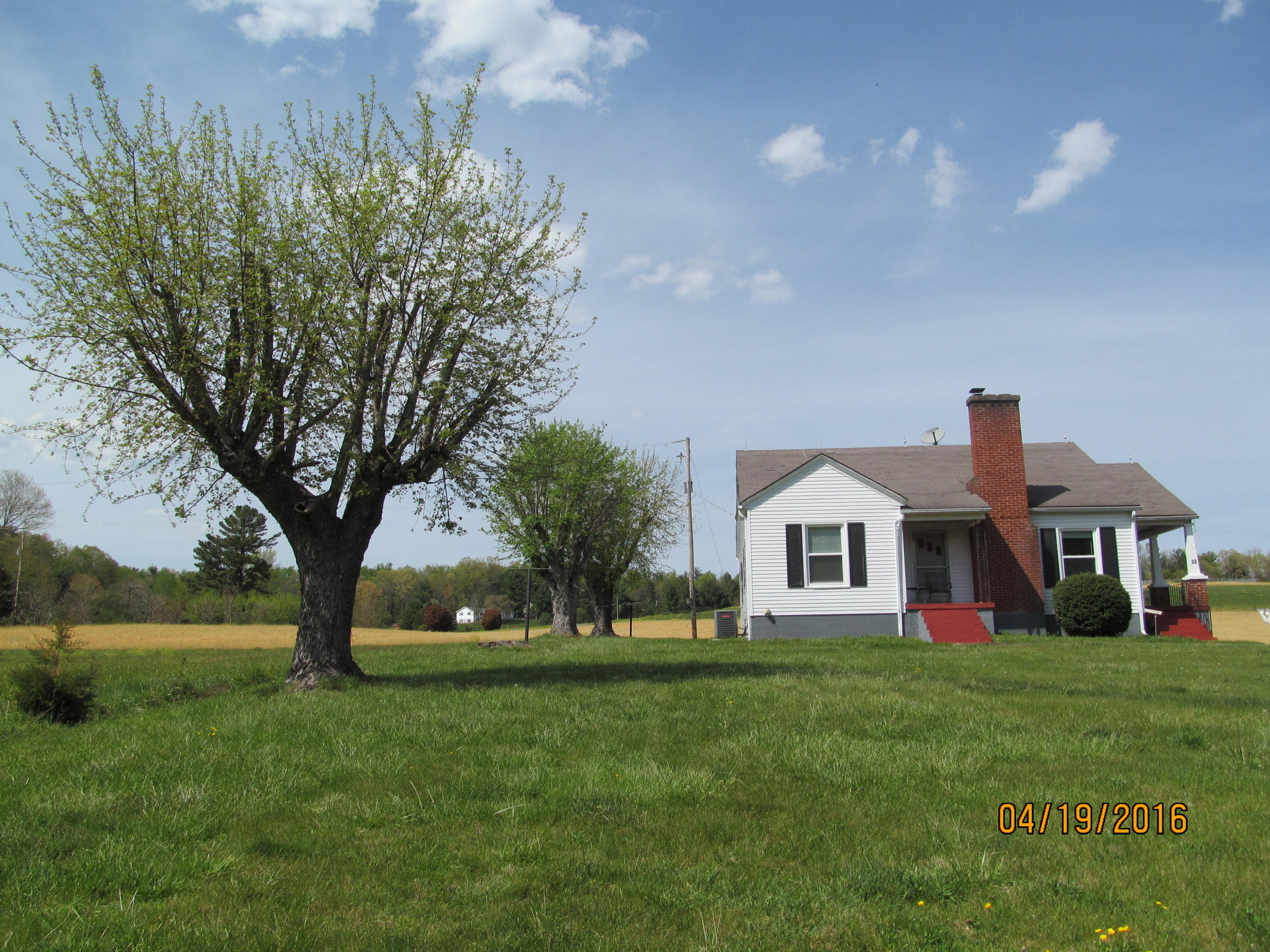 59 Whetstone Road Ferrum, VA 24088 - Photo 62 of 65 a front view of house with yard and green space