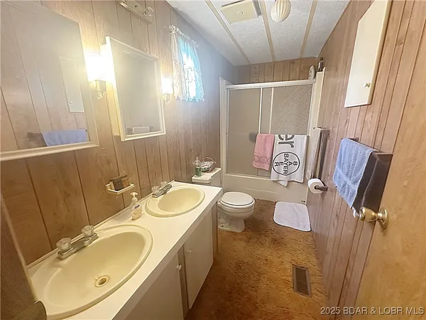 $190,000 | 796 Southeast 1051 Road, Deepwater, MO 64740