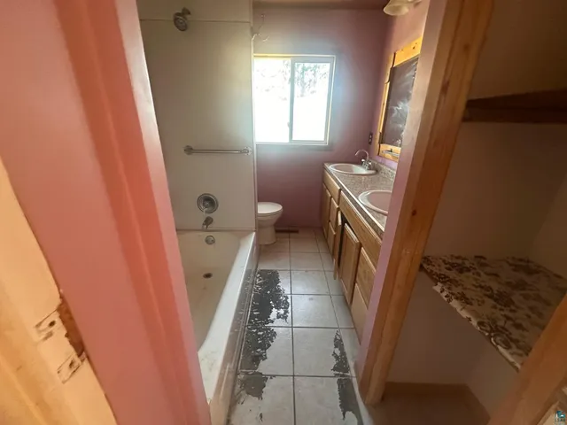 $70,000 | 28 Cypress Boulevard, Babbitt, MN 55706