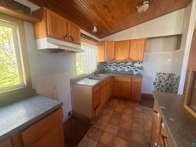 $70,000 | 28 Cypress Boulevard, Babbitt, MN 55706