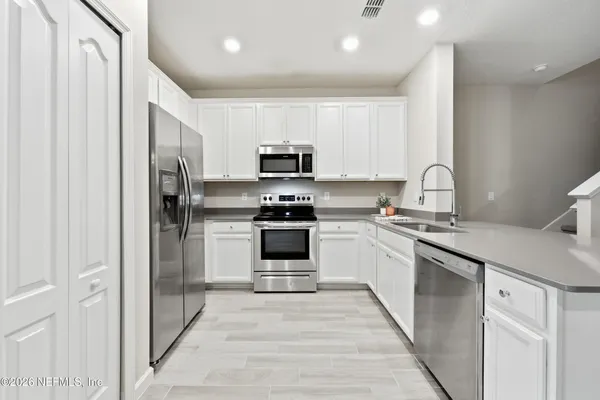 $319,000 | 2552 Sandy Dune Drive, Jacksonville, FL 32233
