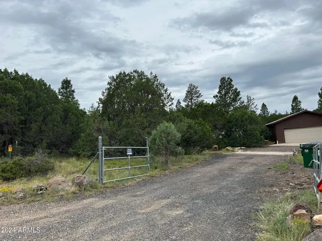 $599,000 | 1467 County Road 3140, Vernon, AZ 85940