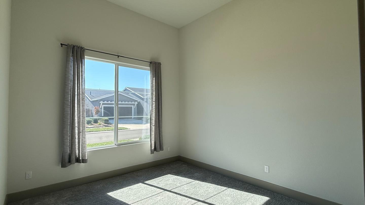 2475 Bastidas Drive Merced, CA 95340 - Photo 28 of 38