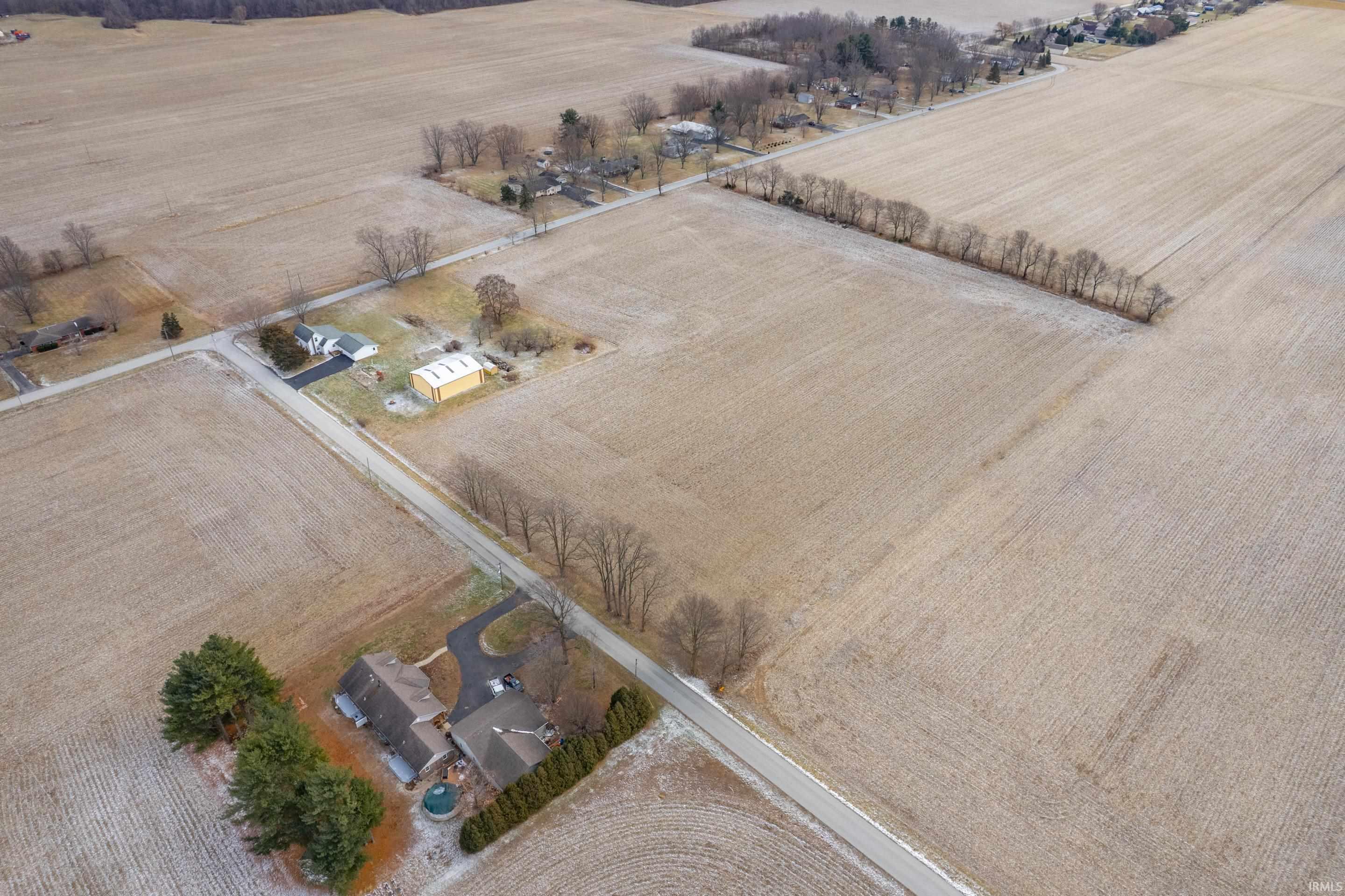 160 West S Road Russiaville, IN 46979 - Photo 2 of 5