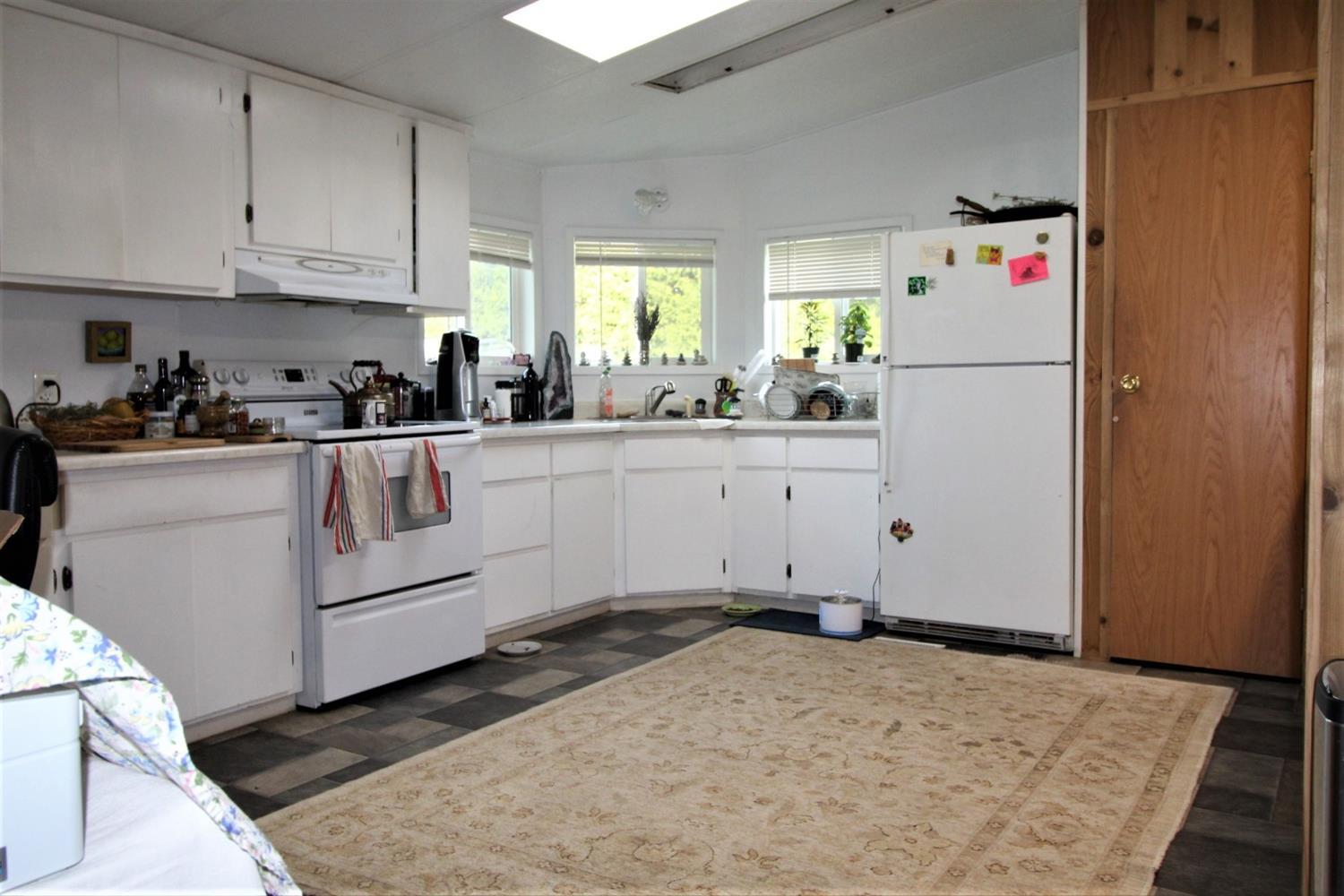 1550 Cedar Flat Road Williams, OR 97544 - Photo 5 of 14 Additional Photo