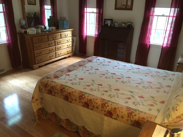 24 Cross Street Norton, MA 02766 - Photo 11 of 30