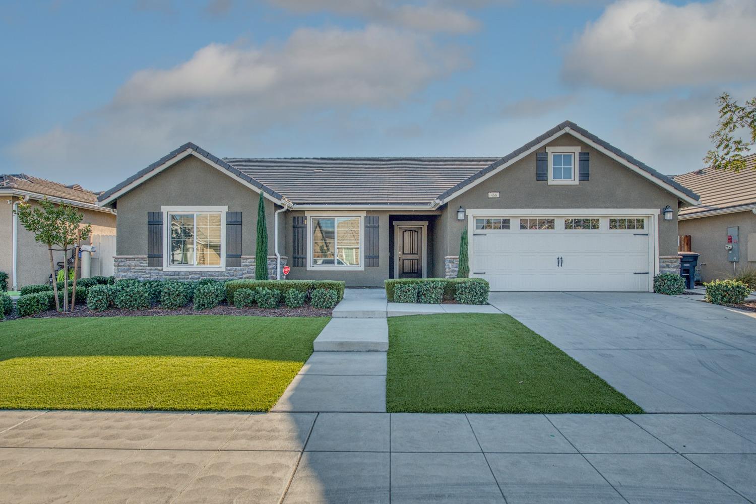 466 Cascade Way Madera, CA 93636 - Photo 1 of 34 Gallery Image 1