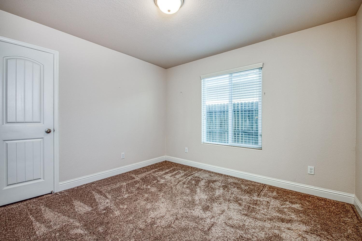 466 Cascade Way Madera, CA 93636 - Photo 14 of 34 Gallery Image 14