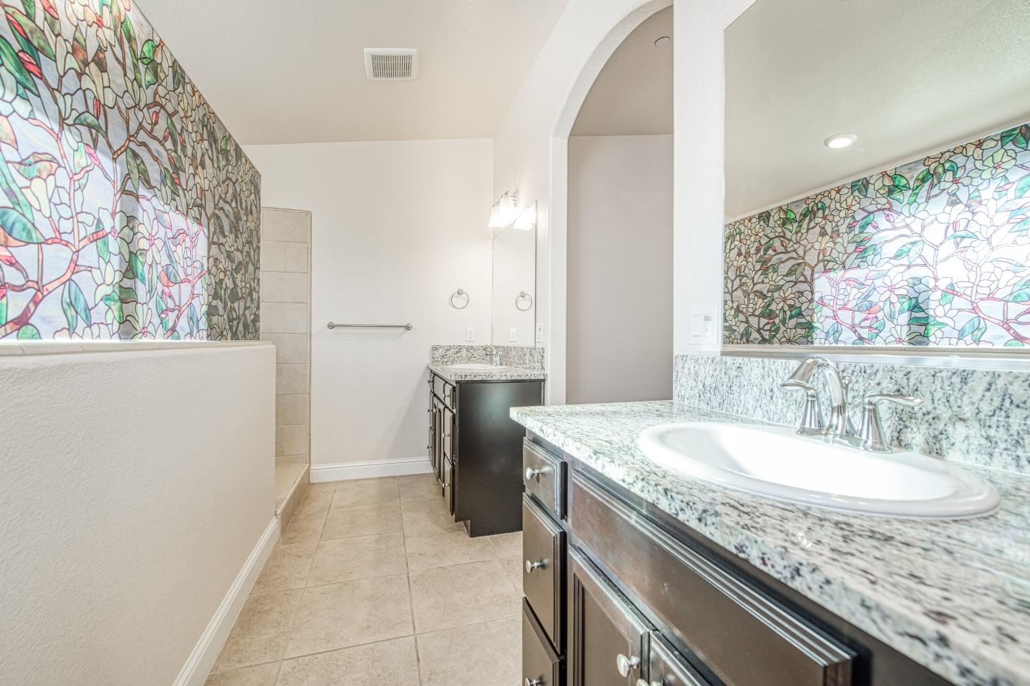 466 Cascade Way Madera, CA 93636 - Photo 20 of 34 Gallery Image 20