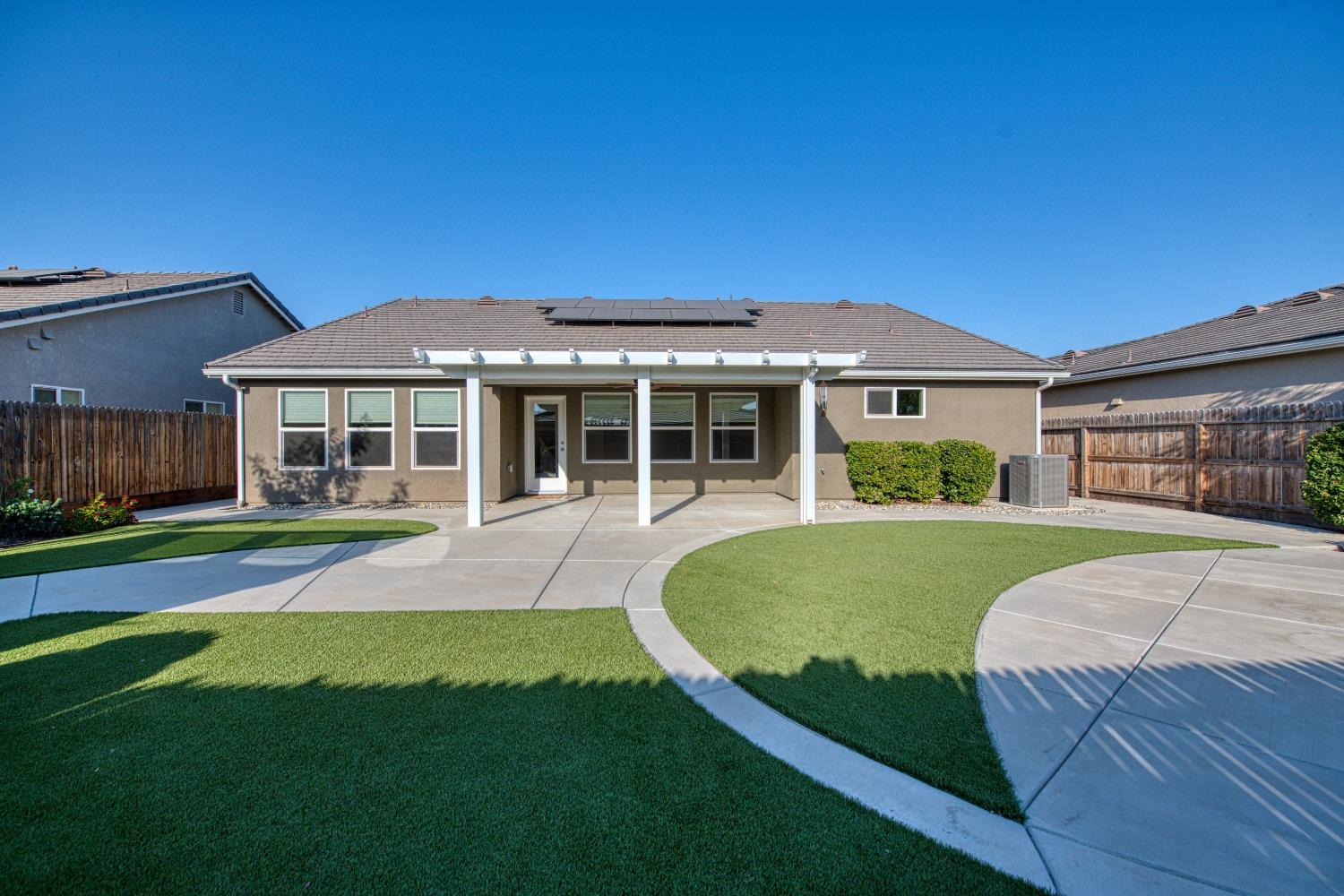 466 Cascade Way Madera, CA 93636 - Photo 27 of 34 Gallery Image 27