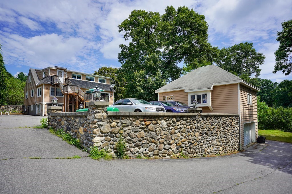 200 Sterling Road Lancaster, MA 01523 - Photo 31 of 36 Gallery Image 31
