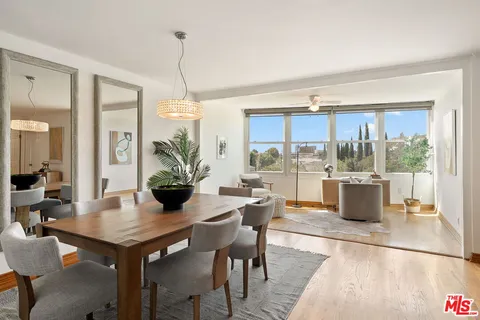 $999,000 | 10725 Ohio Avenue, Unit 2, Los Angeles, CA 90024