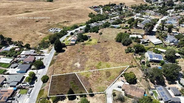 $185,000 | 74 Las Lomas Drive, Watsonville, CA 95076