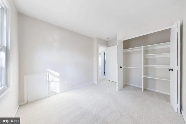 $469,900 | 982 Holborn Court, Sterling, VA 20164