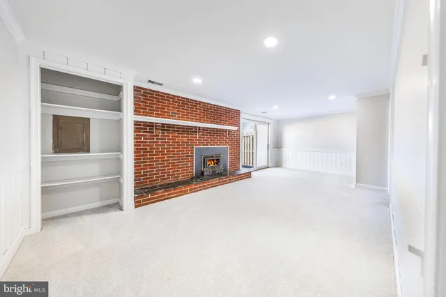 $469,900 | 982 Holborn Court, Sterling, VA 20164