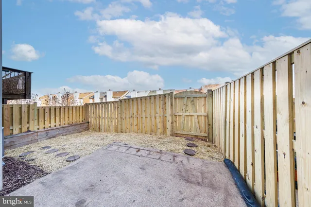 $469,900 | 982 Holborn Court, Sterling, VA 20164