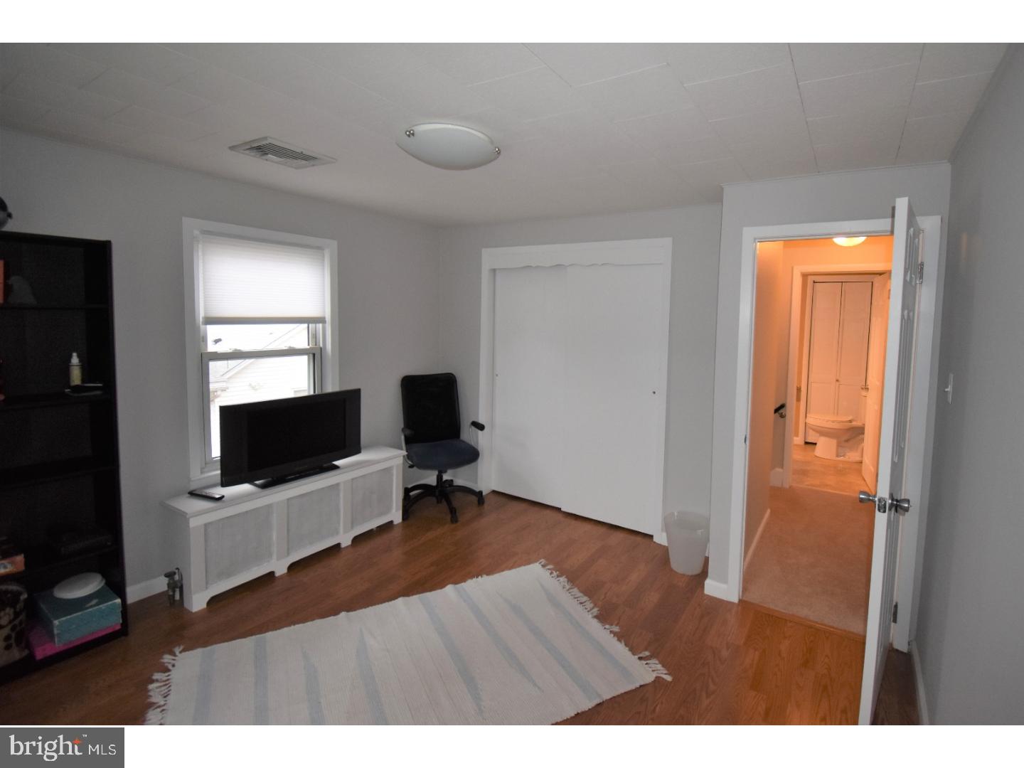321 Chestnut Street Delran, NJ 08075 - Photo 18 of 24 Bedroom