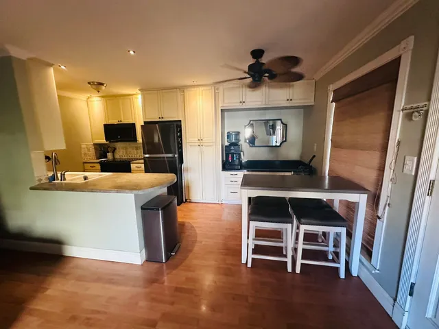 $3,300 | 140 Uwapo Road, Unit 6101, Kihei, HI 96753