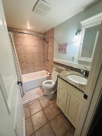 $3,300 | 140 Uwapo Road, Unit 6101, Kihei, HI 96753