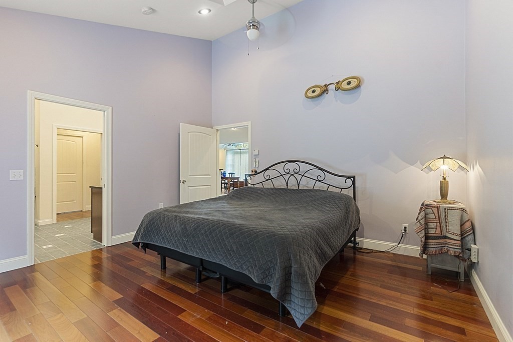 259 Holland Road Sturbridge, MA 01518 - Photo 12 of 38
