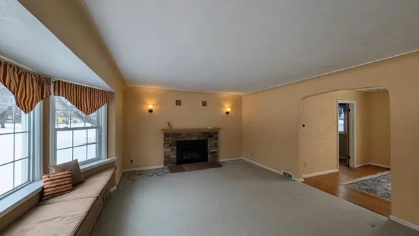 $144,900 | 617 12th Avenue, Clarkfield, MN 56223