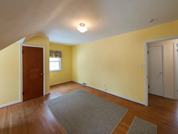 $144,900 | 617 12th Avenue, Clarkfield, MN 56223
