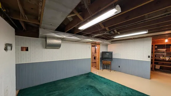 $144,900 | 617 12th Avenue, Clarkfield, MN 56223