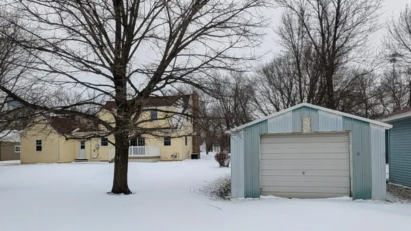 $144,900 | 617 12th Avenue, Clarkfield, MN 56223