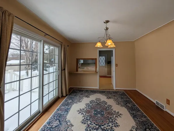 $144,900 | 617 12th Avenue, Clarkfield, MN 56223