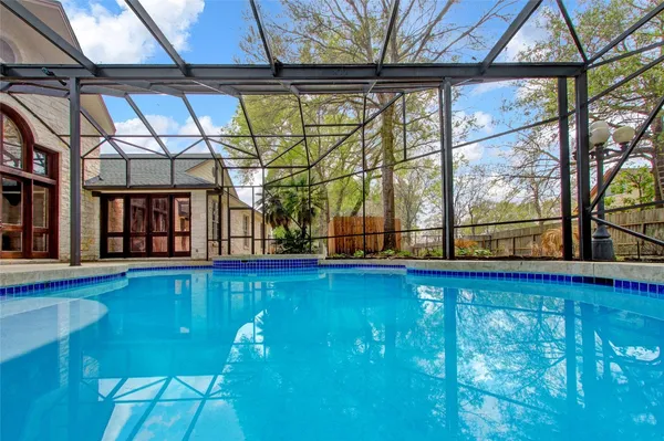 $750,000 | 21405 Whispering Pines, Humble, TX 77338