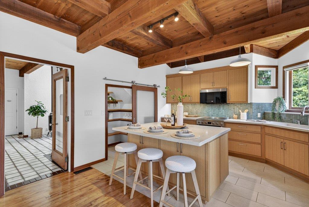 2030 Sparrow Valley Road Aptos, CA 95003 - Photo 4 of 70