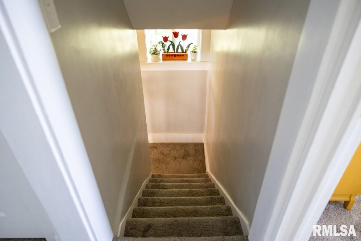 3415 Rockingham Road Davenport, IA 52802 - Photo 23 of 49 Gallery Image 23