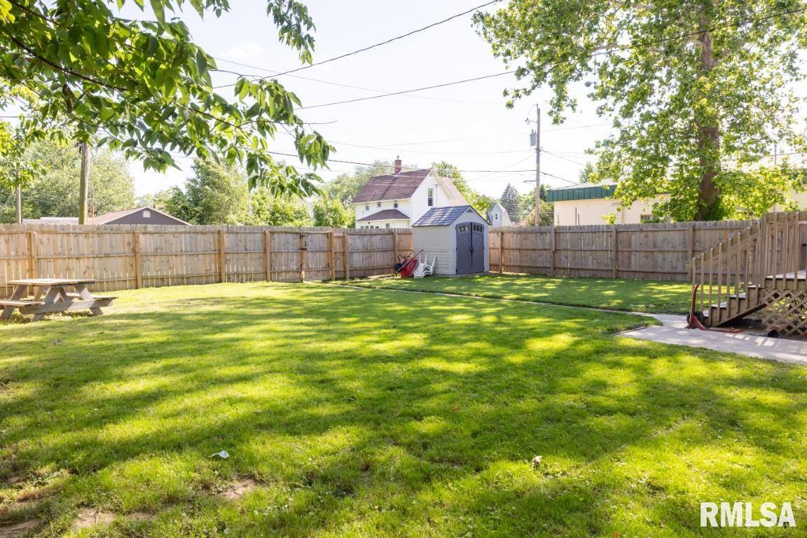 3415 Rockingham Road Davenport, IA 52802 - Photo 48 of 49 Gallery Image 48