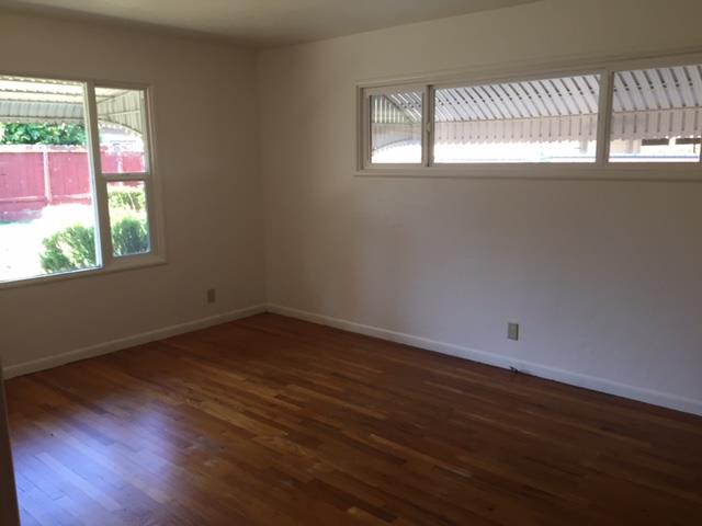 461 Santa Ana Road Hollister, CA 95023 - Photo 8 of 16 Gallery Image 8