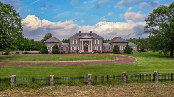 $3,750,000 | 1100 Glen Oaks Drive, Hamptonville, NC 27020