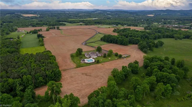 $3,750,000 | 1100 Glen Oaks Drive, Hamptonville, NC 27020