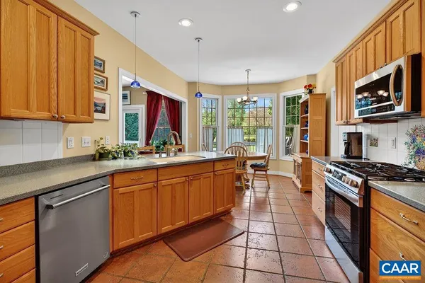 $625,000 | 946 Stoney Creek East, Nellysford, VA 22958