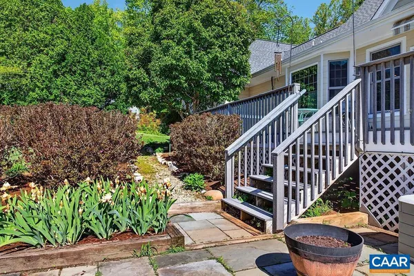 $625,000 | 946 Stoney Creek East, Nellysford, VA 22958