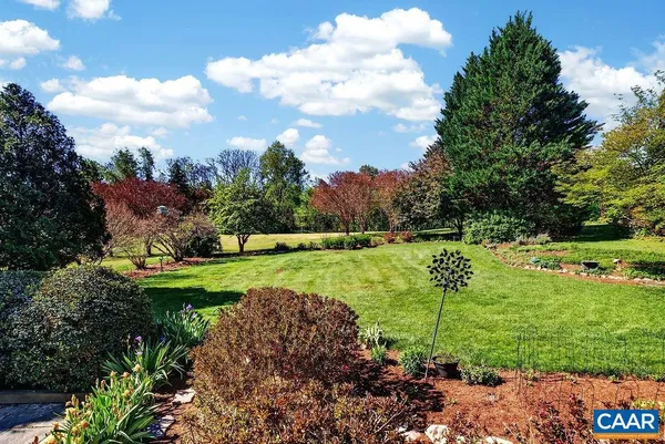 $625,000 | 946 Stoney Creek East, Nellysford, VA 22958