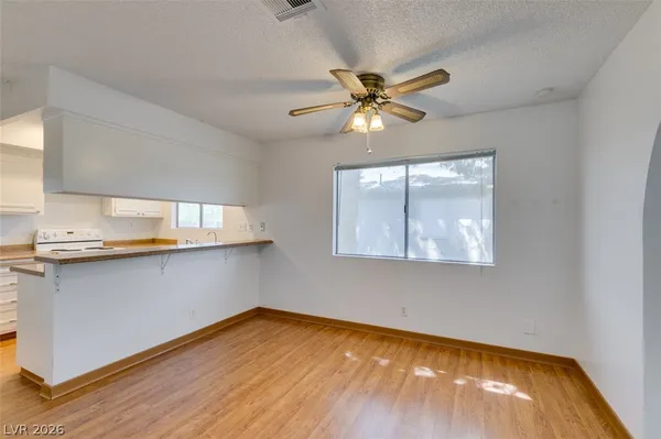 $1,475 | 427 South Tonopah Drive, Las Vegas, NV 89106