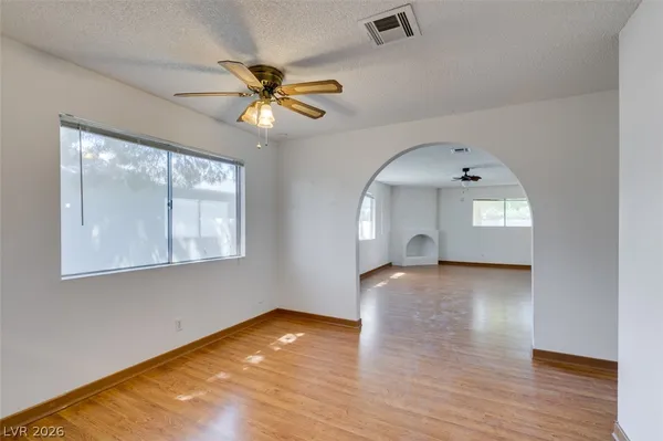 $1,475 | 427 South Tonopah Drive, Las Vegas, NV 89106